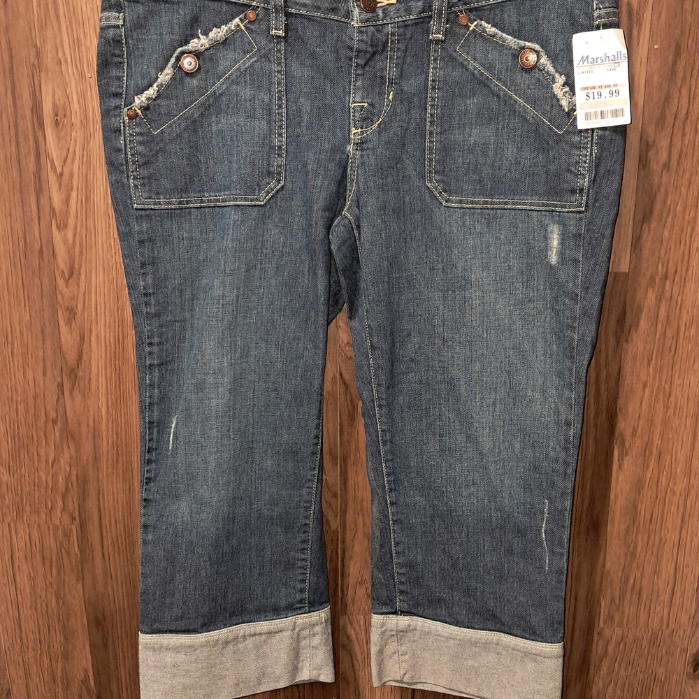 Casual Denim Cropped Jeans for Women